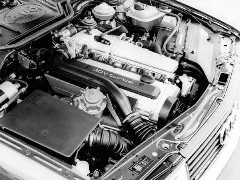 Audi-200-Engines