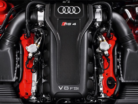 Audi-RS4-Engines