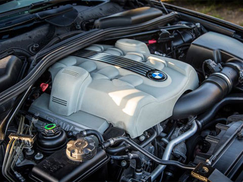 BMW-645Ci-Engines