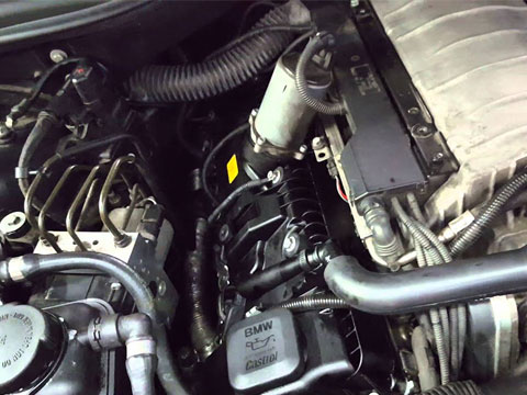 BMW-745i-Engines