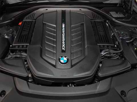 BMW-760i-Engines